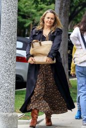 Alicia Silverstone rocks boho chic in Beverly Hills