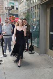 Amanda Seyfried Fringe Dress Rabanne NYC Premiere 2025