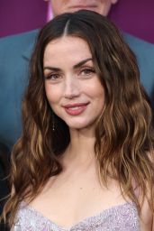 Ana de Armas Louis Vuitton Ballerina Premiere 2025