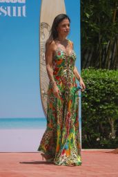 Bethenny Frankel visits Sports Illustrated Swimsuit Beach Club