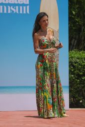 Bethenny Frankel visits Sports Illustrated Swimsuit Beach Club