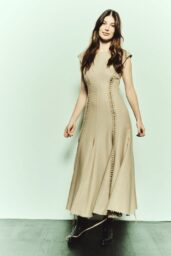 Camila Morrone's Earthy Elegance at Tribeca