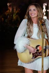 Carly Pearce Unveils "Hummingbird" Tour Glamour