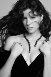Celeste Dalla Porta Dazzles for Garatti Jewelry, June 2025