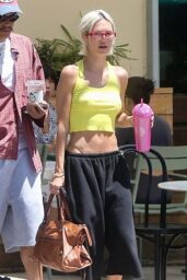 Delilah Belle Hamlin unveils Y2K ease in West Hollywood outing