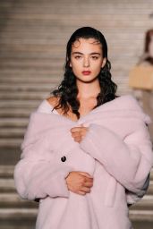 Deva Cassel Unveils Sleek Silhouettes at Max Mara Resort 2026