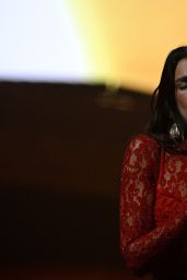 Dua Lipa Ignites Ziggo Dome on Radical Optimism Tour