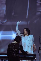 Dua Lipa: Pop Sensation’s Glamorous New Look
