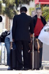 Elle Fanning Airport Style: McDonald