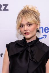 Emily Alyn Lind Unveils Chic Bow Statement at Women in Entertainment Summit