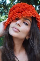 Emily Ratajkowski Unveils Summer Ease for Elle UK