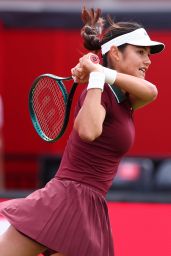 Emma Raducanu Dominates HSBC Championship First Round