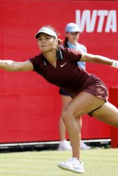 Emma Raducanu Dominates HSBC Championship First Round