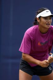Emma Raducanu Trains Fiercely at Eastbourne Open 06.25.2025