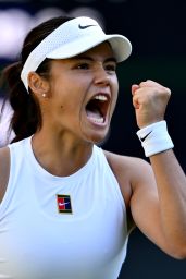 Emma Raducanu Triumphs in Wimbledon First Round