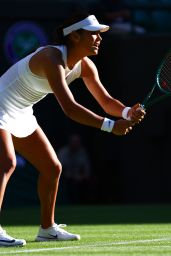 Emma Raducanu Triumphs in Wimbledon First Round