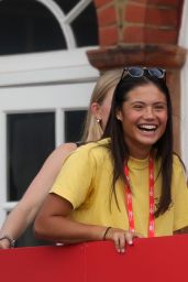 Emma Raducanu Watches Carlos Alcaraz at HSBC Championships