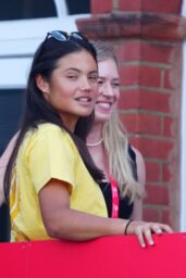 Emma Raducanu Watches Carlos Alcaraz at HSBC Championships