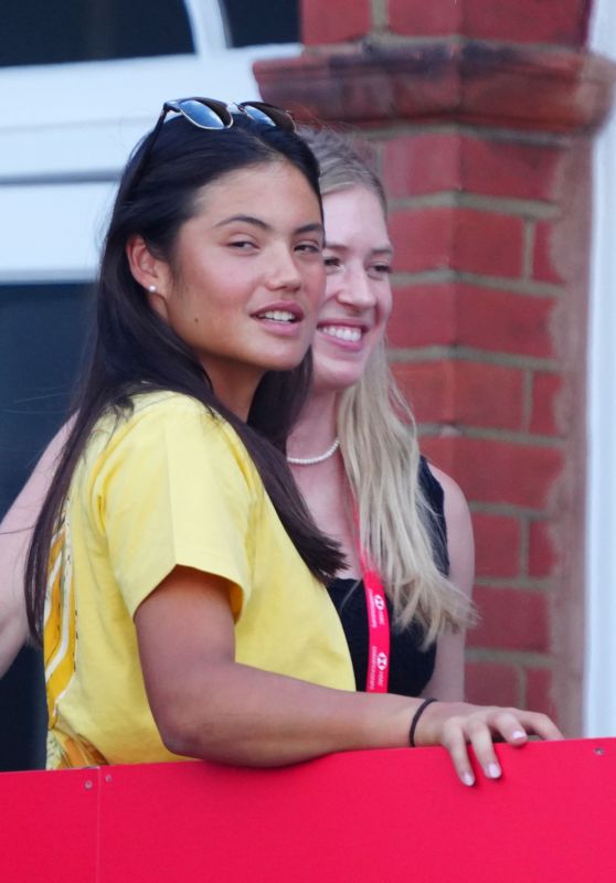 Emma Raducanu Watches Carlos Alcaraz at HSBC Championships