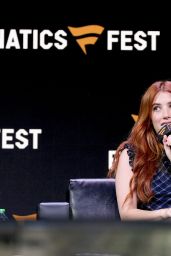 Emma Roberts Debuts Red Hair at Fanatics Fest NYC 2025