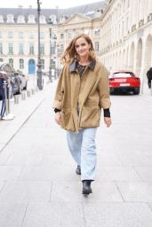 Emma Watson Steps Out in Boho Look – Paris, France 06.06.2025