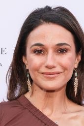 Emmanuelle Chriqui Joins Ed Asner Poker Night