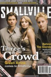 Erica Durance Teases "Lois in Love?" for Smallville Magazine
