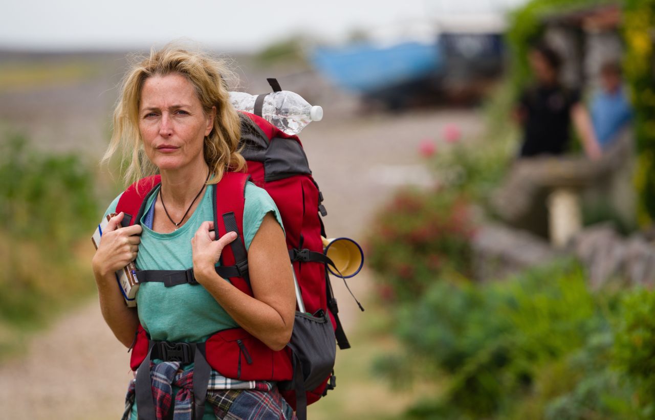 Gillian Anderson Embodies "The Salt Path" Gillian Anderson Embodies "The Salt Path"