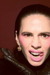 Hayley Atwell Embraces Bold Minimalism for Hunger Magazine