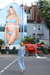 Heidi Klum Unveils Calzedonia Billboards in Cologne 2025