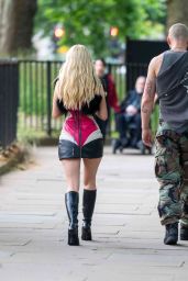 Heidi Montag Photoshoot in Hyde Park