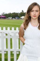 India Fowler Exudes Summer Chic at Cartier Queen