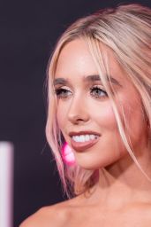 Jenna Davis Electrifies in Red Gown at M3GAN 2.0 Premiere