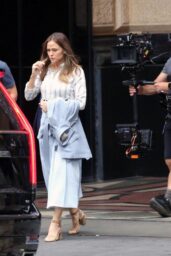 Jennifer Garner Unveils Breezy Summer Style in LA