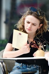 Joey King
