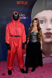 Julia Molinari Unveils 