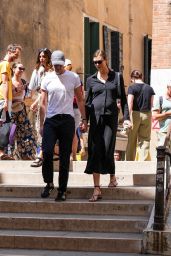 Karlie Kloss Strolls Venice in Chic Monochrome