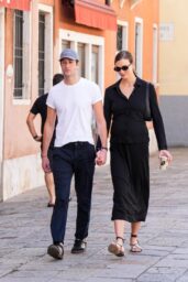 Karlie Kloss Strolls Venice in Chic Monochrome