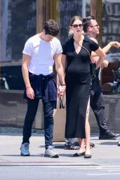 Karlie Kloss Strolls with Husband in NYC