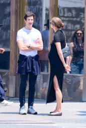 Karlie Kloss Strolls with Husband in NYC