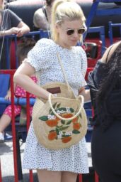 Kate Mara Visits Studio City Farmers Market 06 01 2025