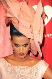 Katy Perry Delivers Whimsical Drama at 2012 MusiCares Gala
