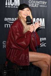 Kelsea Ballerini Commands Media Row at ACM Awards 2025