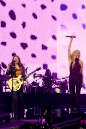 Kelsea Ballerini Electrifies Crypto.com Arena in Los Angeles