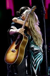 Kelsea Ballerini Ignites CMA Fest 2025 with Bold Performance
