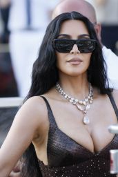 Kim Kardashian unveils vintage Versace at Bezos Wedding in Venice