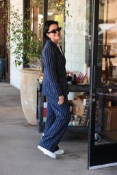 Kris Jenner furniture shopping in Westlake 05.30.2025