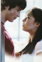 Kristin Kreuk Graces Smallville Magazine, March/April 2006 Issue