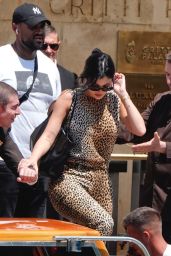 Kylie Jenner Unveils Wild Print for Venice Departure