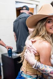 Lainey Wilson Ignites CMA Fest 2025 Day One in Nashville
